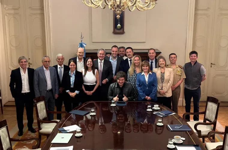 Imagen del banner: Enrique Zuleta Puceiro: “Existe un descontento social de muchos sectores, que en otros tiempos eran movilizables”